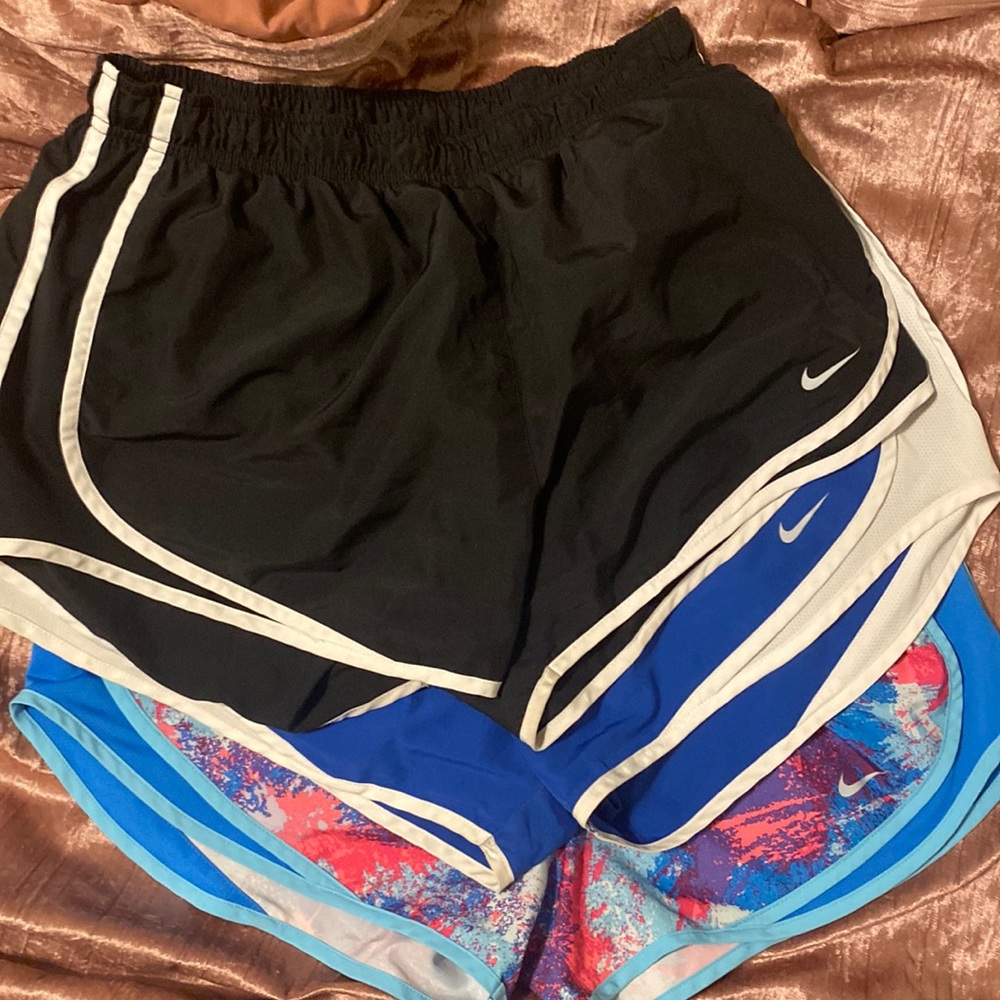 BUNDLE Nike tempo running shorts